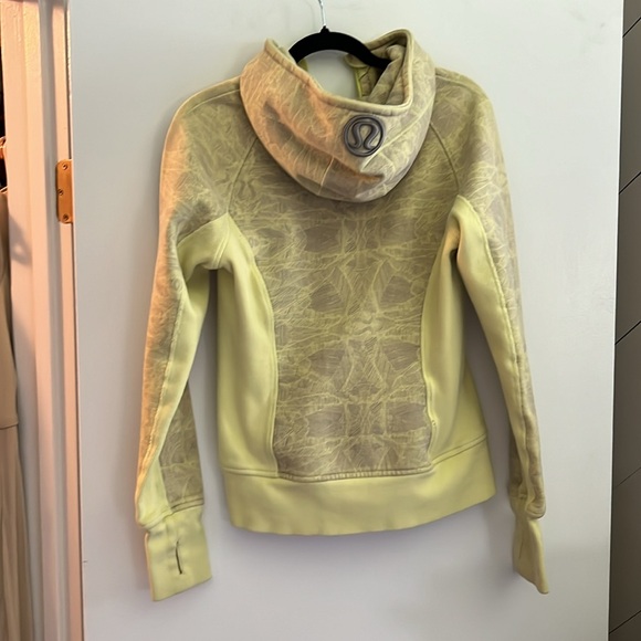 Lululemon size 6 Special Edition Scuba Hoodie - Picture 2 of 8